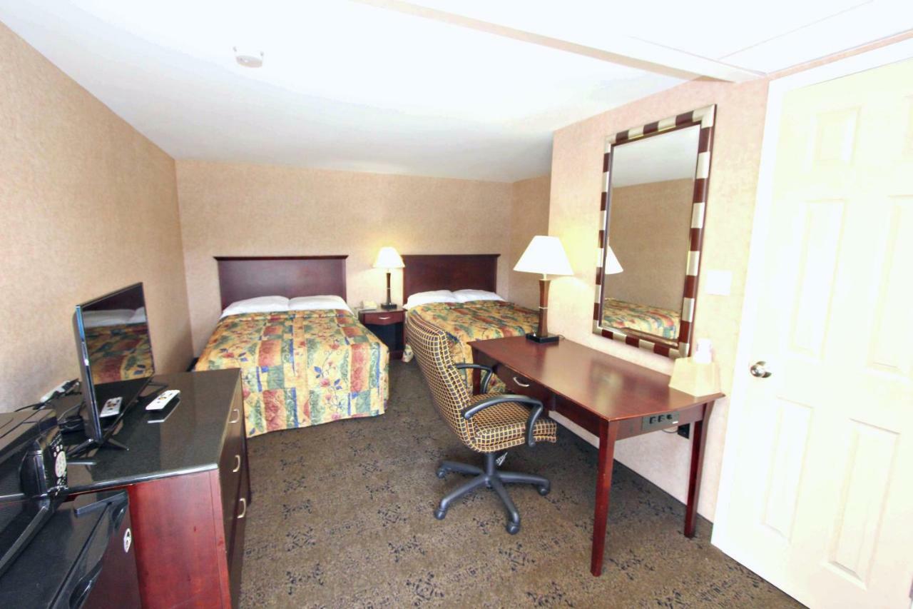 Knights Inn Pine Grove Pine Grove  Экстерьер фото